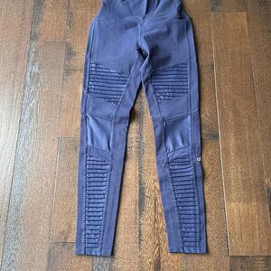 Alo yoga moto leggings size medium navy blue high waist athletic workout gym